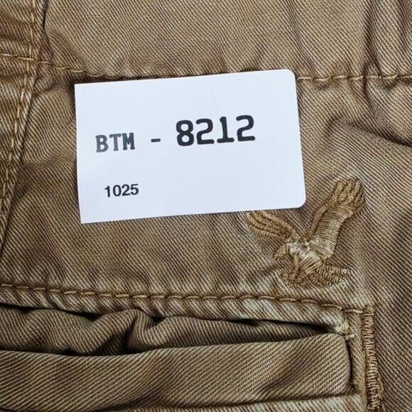 American Eagle Classic Khaki Shorts Size 34 Cotton - Picture 10 of 10
